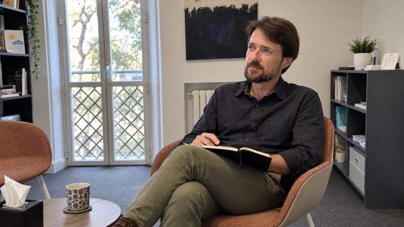 Mark Mesa Oostlander, psicoterapeuta de Centro Elemental